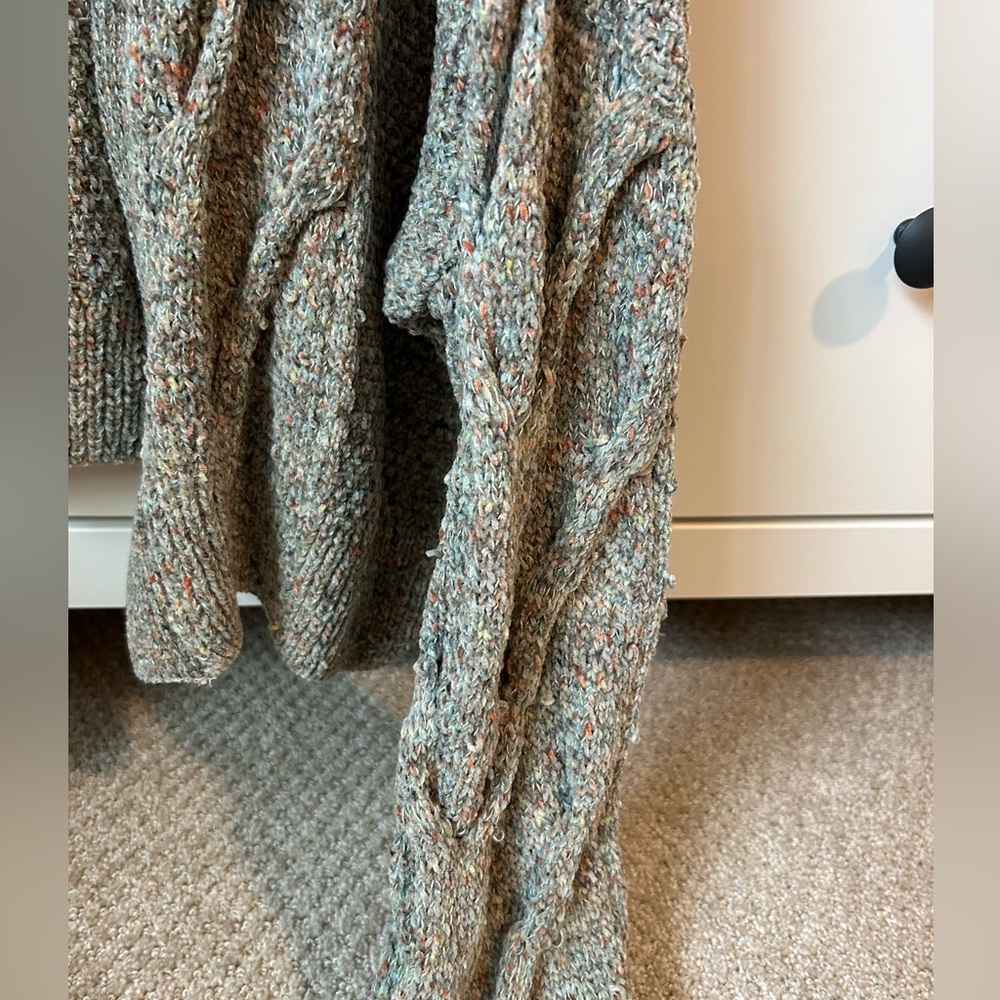Jessica Simpson Cable Knit Style Open Cardigan, size M - Picture 4 of 4